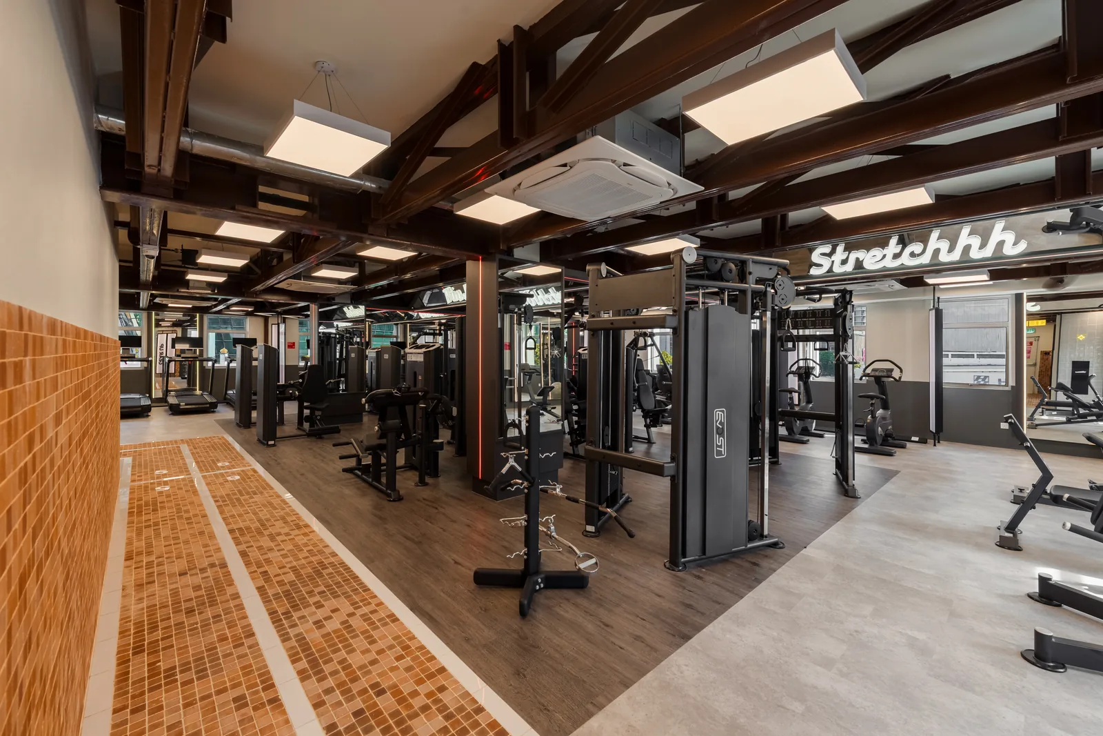 Level Up Fitness Gaya Street - photo 2